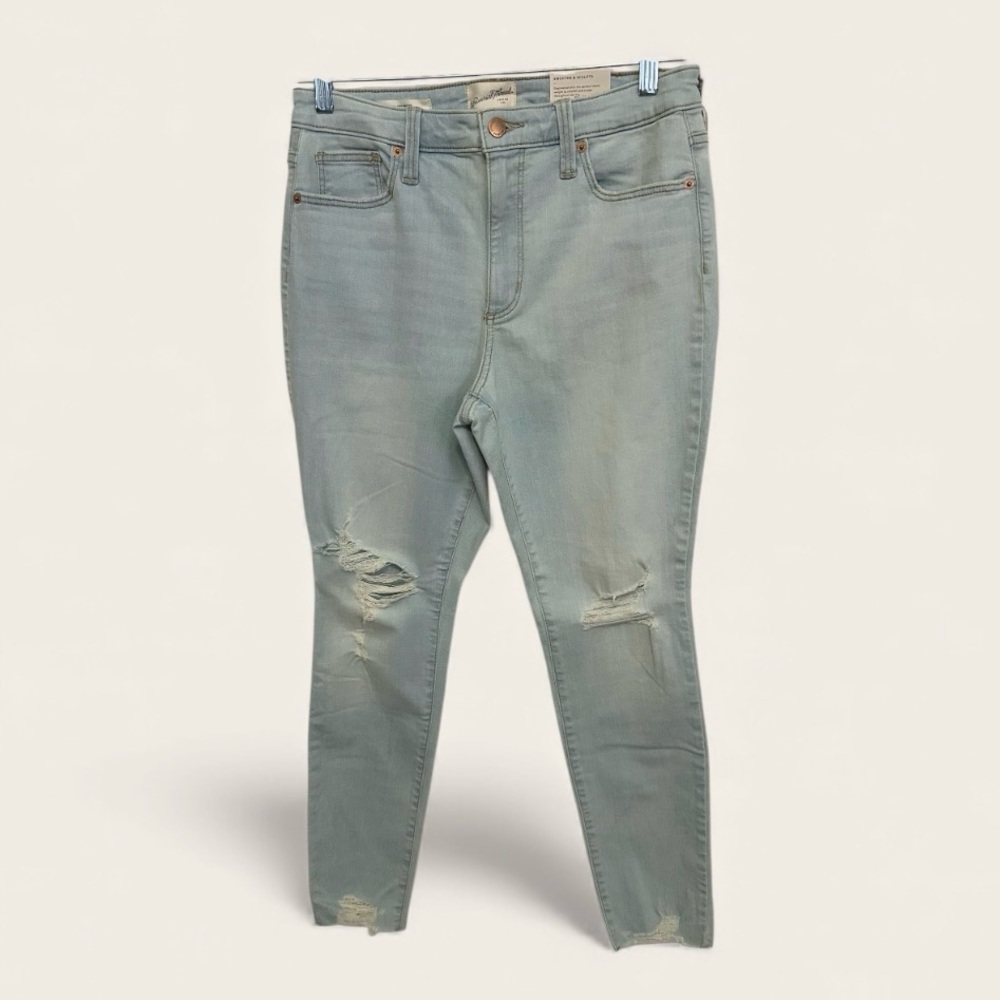 Women's Distressed Jeans in Light Blue high rise Skinny Sz 10